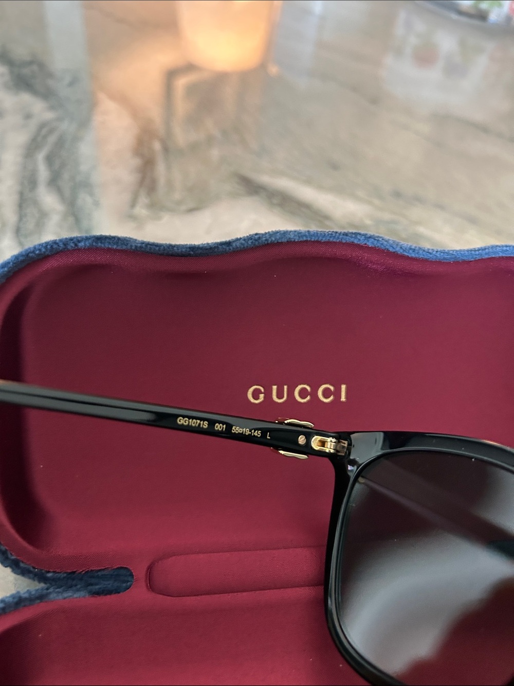 Gucci Black Cat-Eye Sunglasses with Dark Lenses - Picture 6 of 8